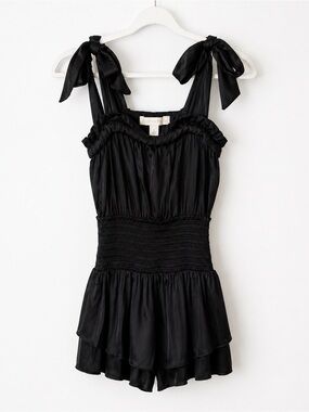 Chelsea & Violet Black Elastic-Waist Romper